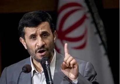 伊朗“首个捷报”来了，美军基地雷达被毁，内贾德报平安

当地时间2月28号，美国