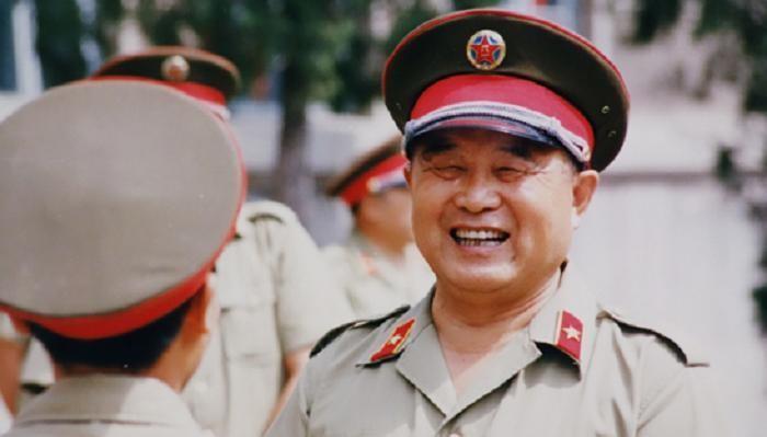 1973年李德生赴任沈阳军区，身兼重任，陈锡联发电鼓励：只要认真工作就没问题！