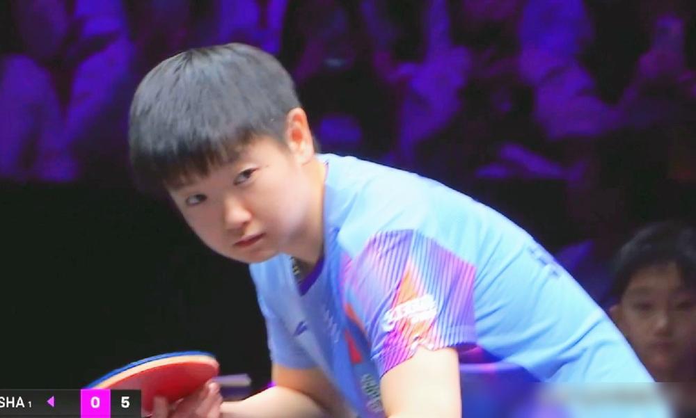 闺蜜场上被孙颖莎打得站不稳，你敢信她们私下抢毛肚？
 
这对相识近20年的跨国姐