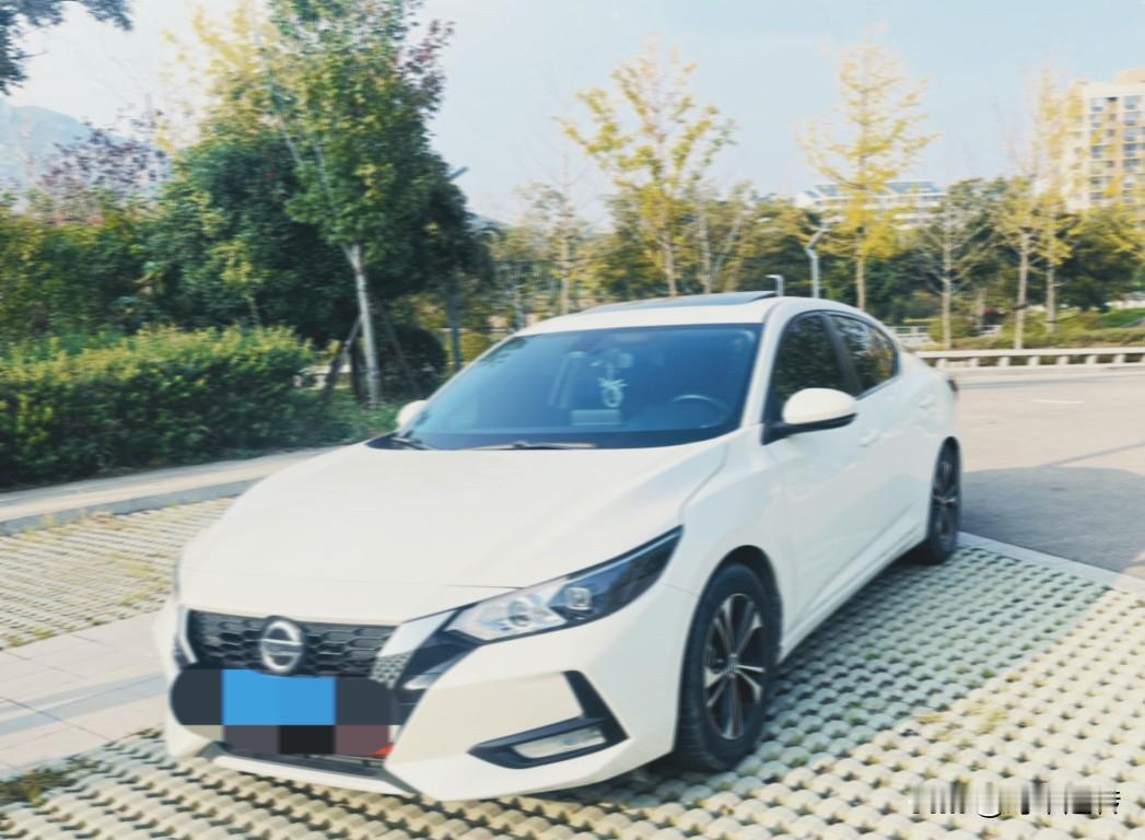 对未来迷茫了 
不定义的人生，自己摸不到方向该干嘛 ！

一天就这样浑浑噩噩的过