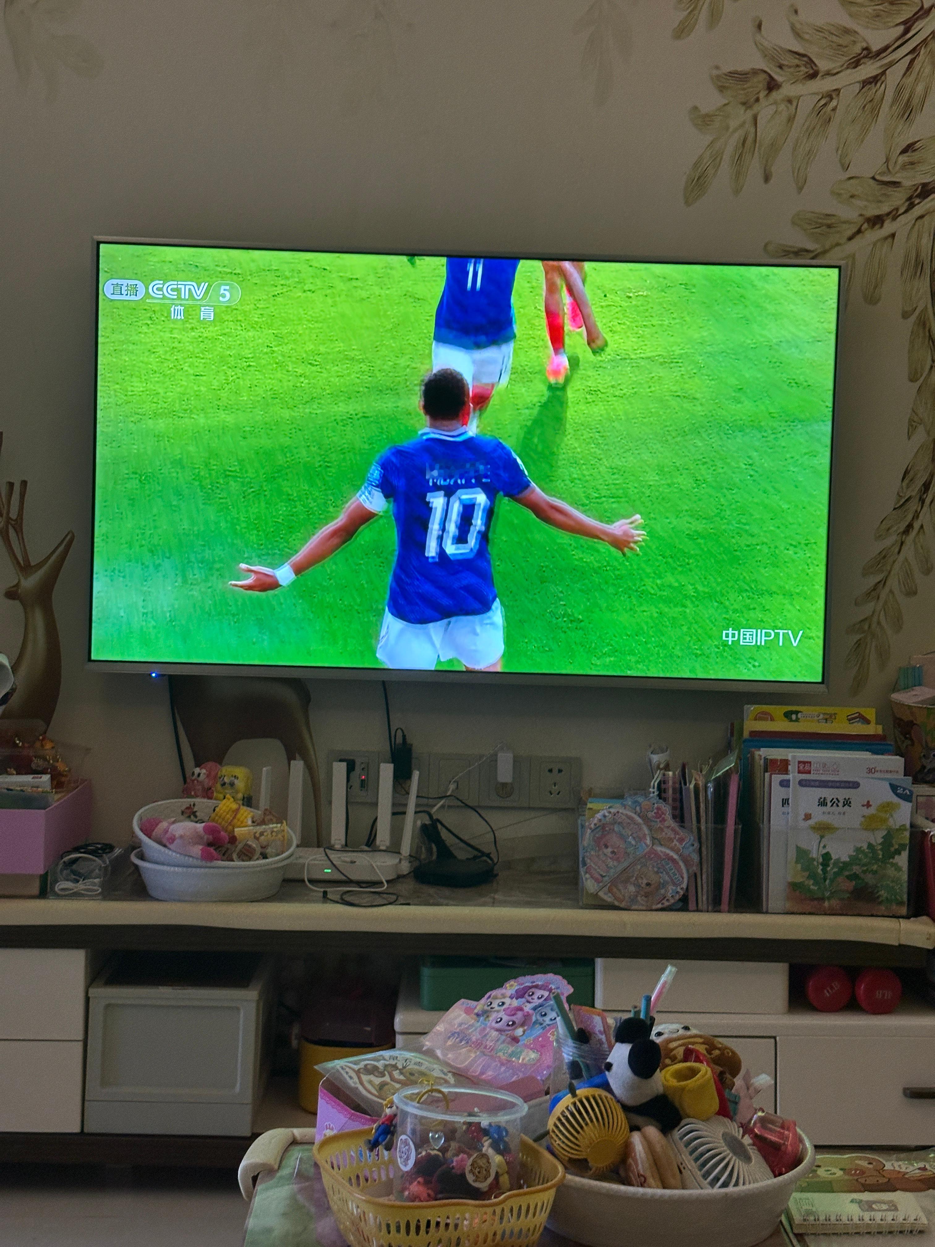 法国🇫🇷3-0瑞典🇸🇪姆巴佩追上梅西6个进球了这法国真的强啊 