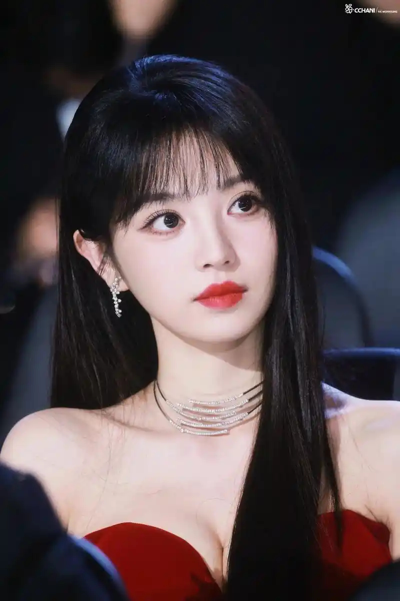 田曦薇嫁金钗开机田曦薇的剧基本都是比较奈斯的，只要男主不离谱都很OK的！[哈哈]