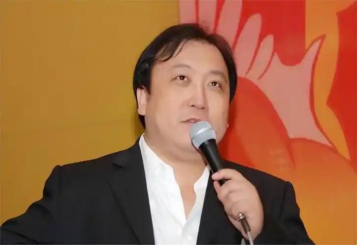 王晶这次碰上硬茬了：拿别人的旧事博眼球，真主角偏偏不肯配合。娱乐圈最怕什么？
不