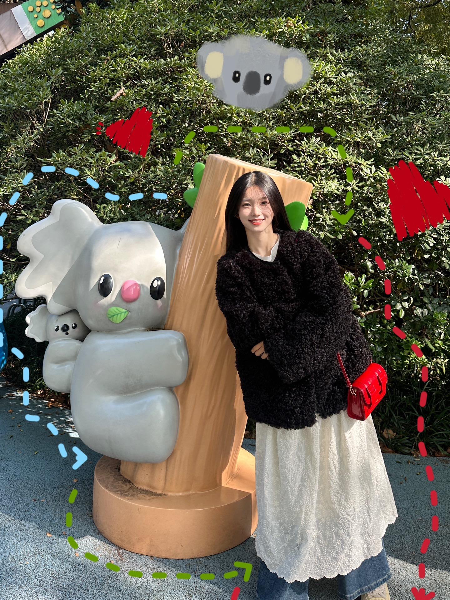 不知道哪一天的红山动物园库存。merimies麦瑞迷剑桥包 里有什么