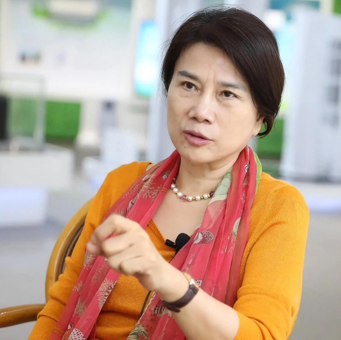 格局真的很大！董明珠曾经表示，她不会陷入“股价焦虑”，关键是做让消费者满意的产品