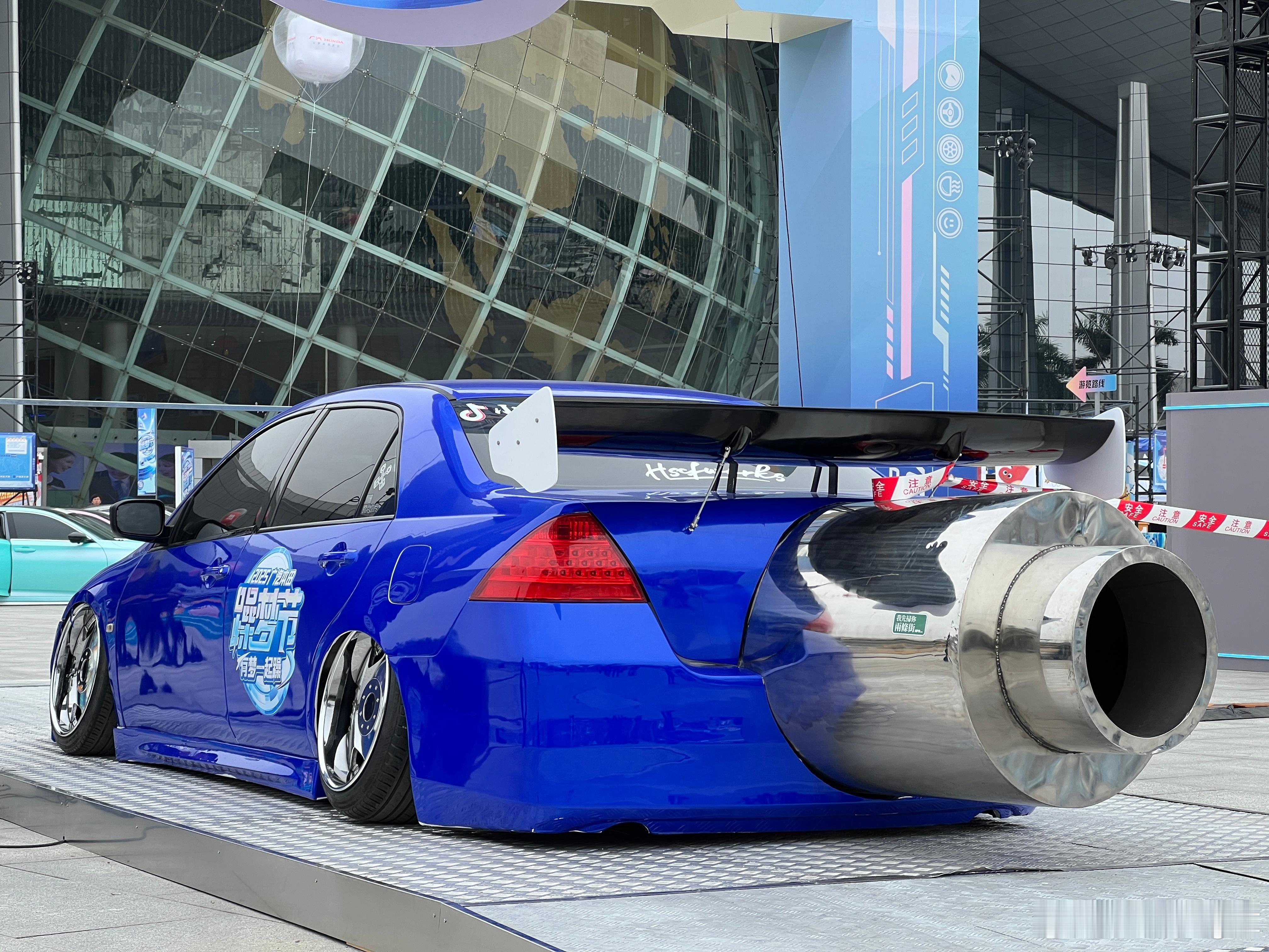 误入车聚😧一小时之前还不知道有这个活动现在已经逛上了 