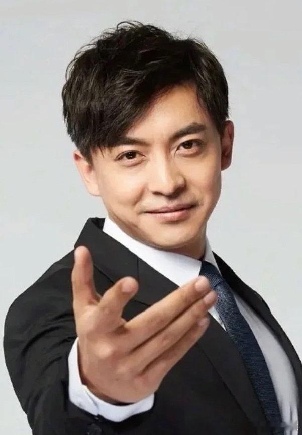 李佳航回应20年综艺争议片段 李佳航回应20年综艺争议片段，一些人就是瞎剪呀 