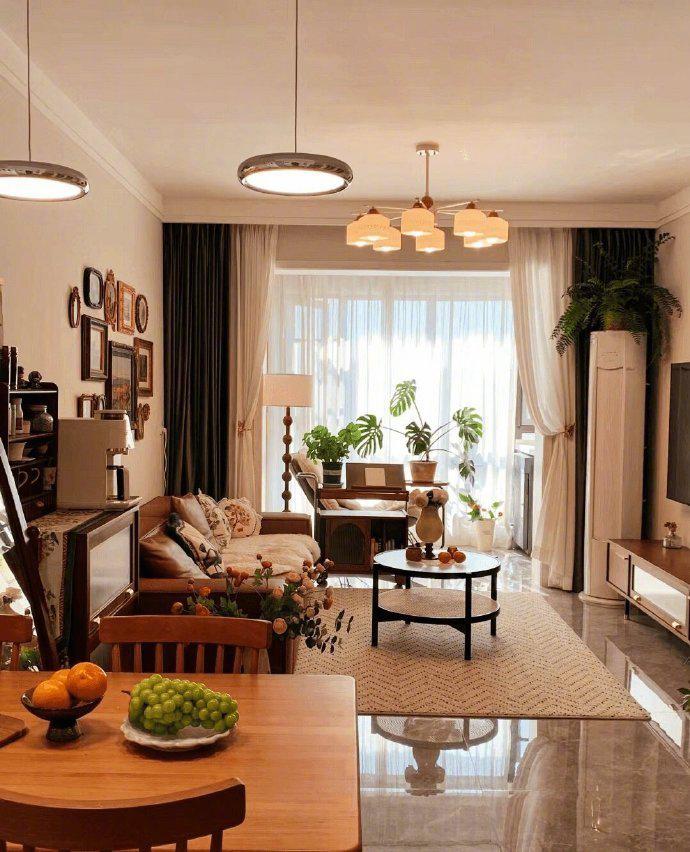 这两天，深圳集中推出了6宗住宅用地。

3宗位于限购区：宝安中心区、前海桂湾、科