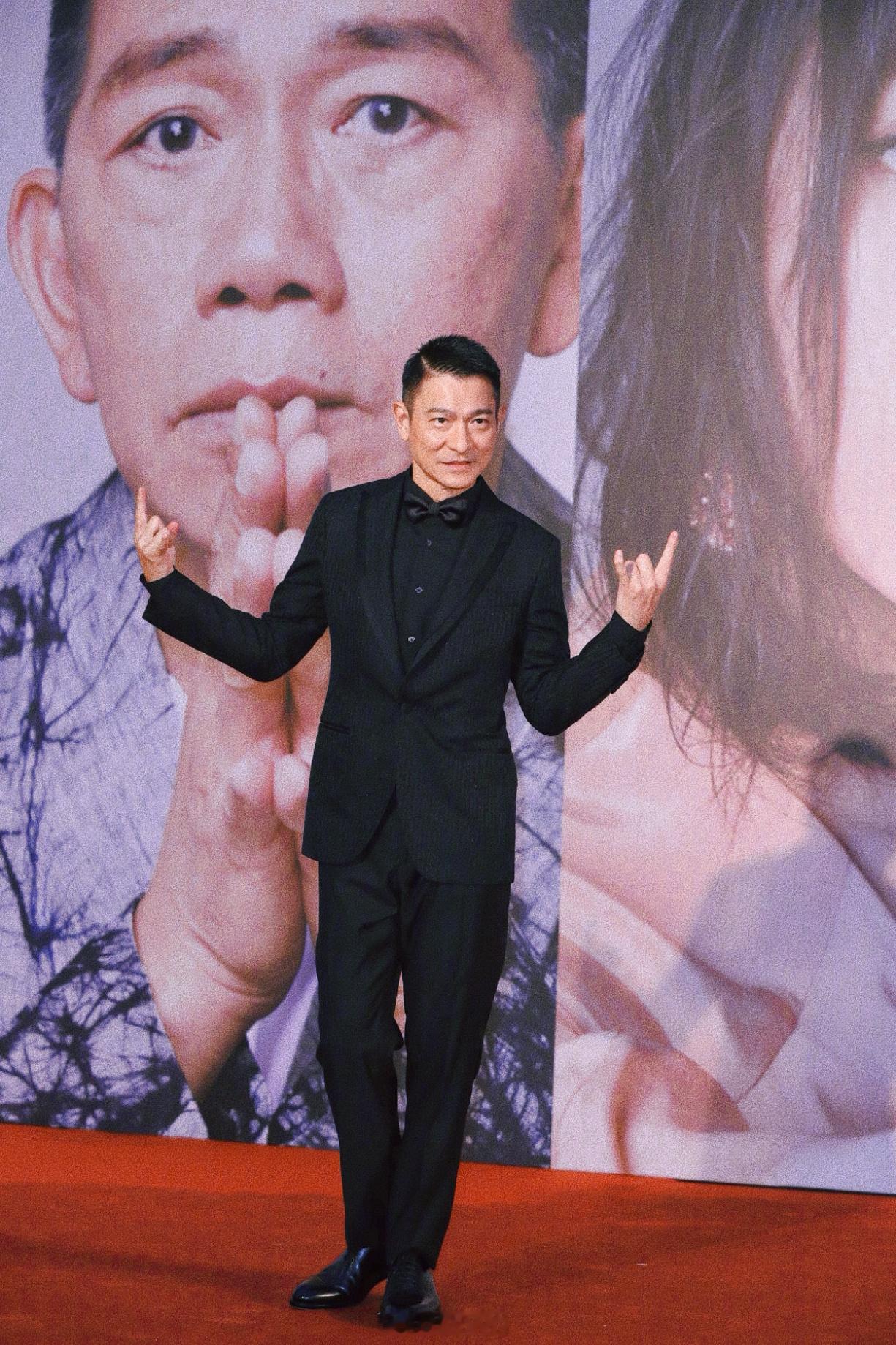 刘德华[超话]搭乘花絮去幕后 [haha][haha][haha]So Rock