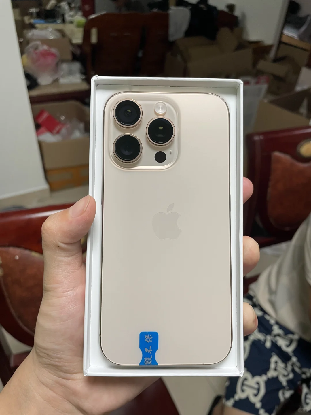 16Pro沙漠金真的…