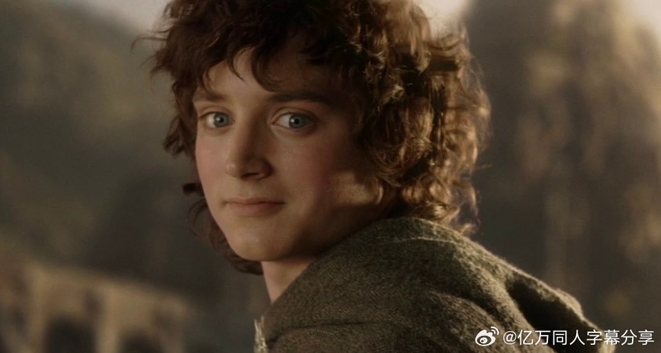 亿万同人字幕组  斯蒂芬·科尔伯特将与他的儿子彼得·麦基和菲利帕·博伊恩斯共同为