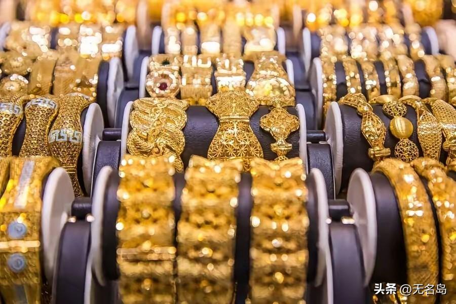 来消息了！
2026年3月22日，特朗普这是彻底不装了！ 就在刚刚过去的这一周，