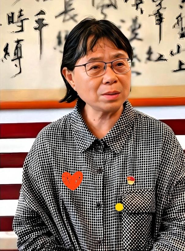 张桂梅终于可以松口气 华坪女高新教学楼交付使用
 
华坪女高的新教学楼顺利落成交