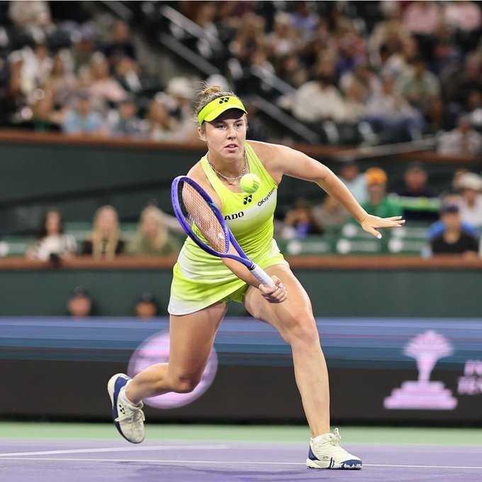 印第安维尔斯赛，诺斯科娃6-2/6-0横扫伊埃拉，晋级八强将战资格赛选手吉布森。