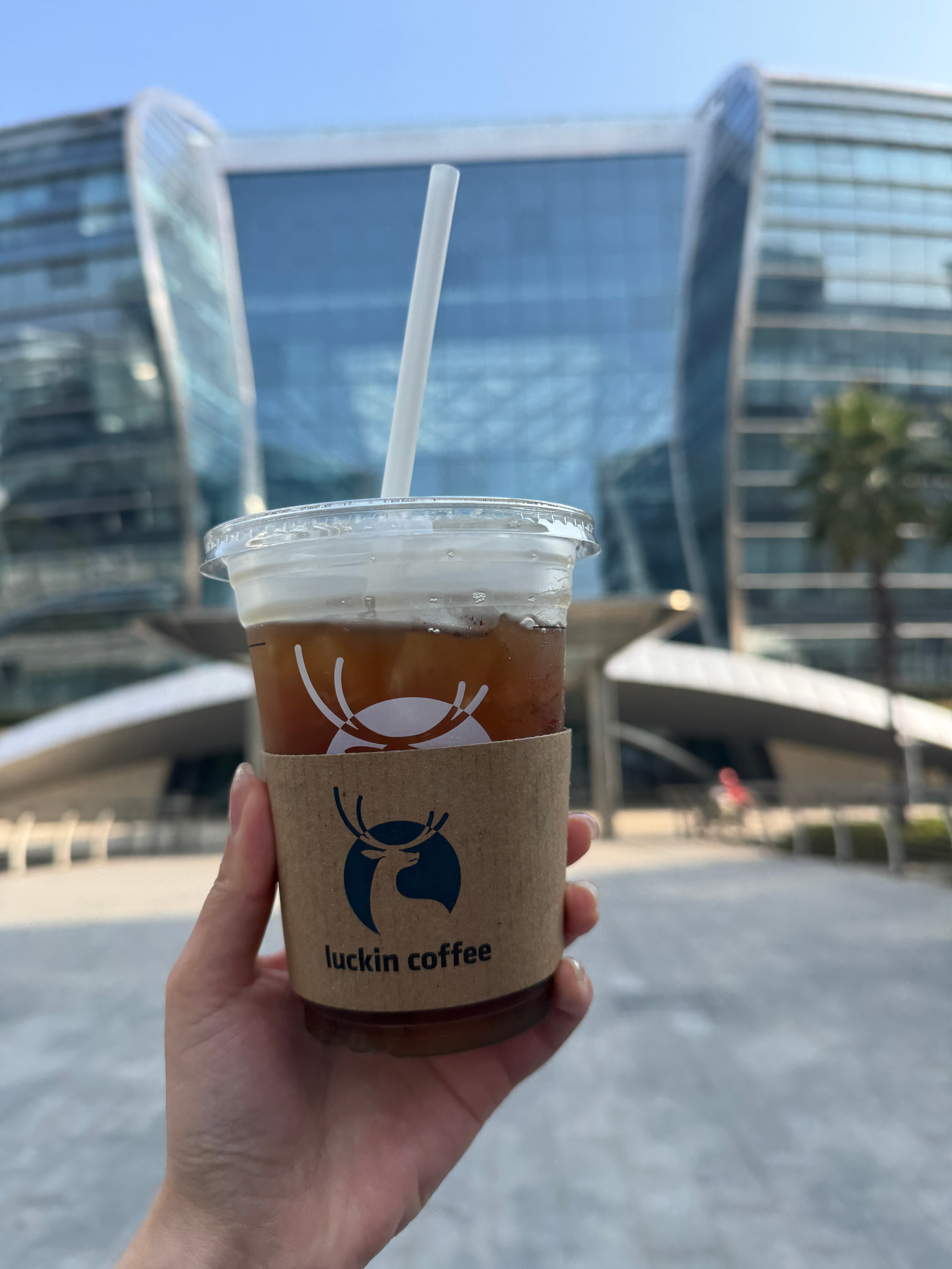 喝完想收工了，可以吗？ 上海·虹桥世界中心