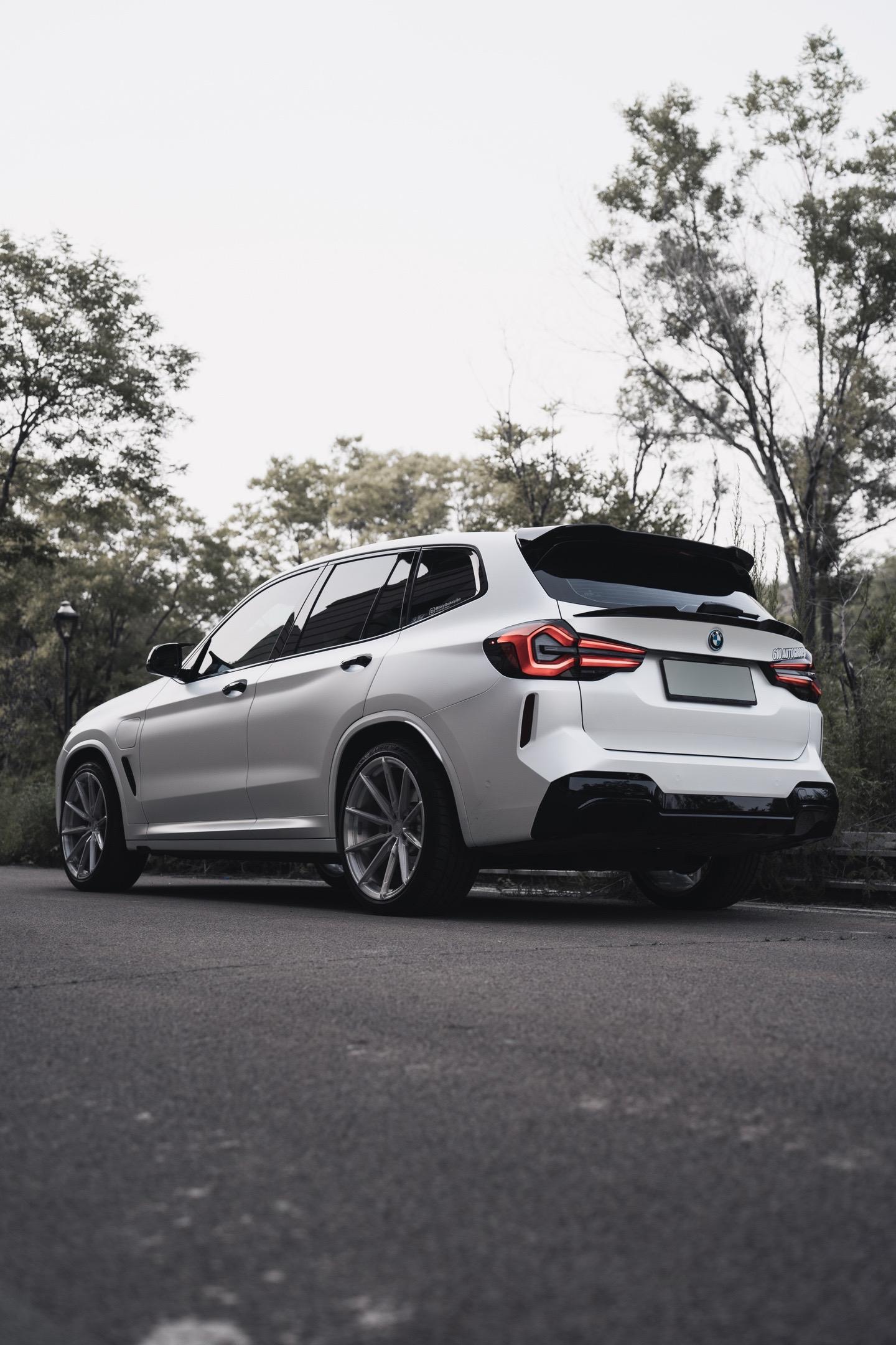BMW IX3。📸🚗BMW IX3 关于宝马的100种文案，都不如...