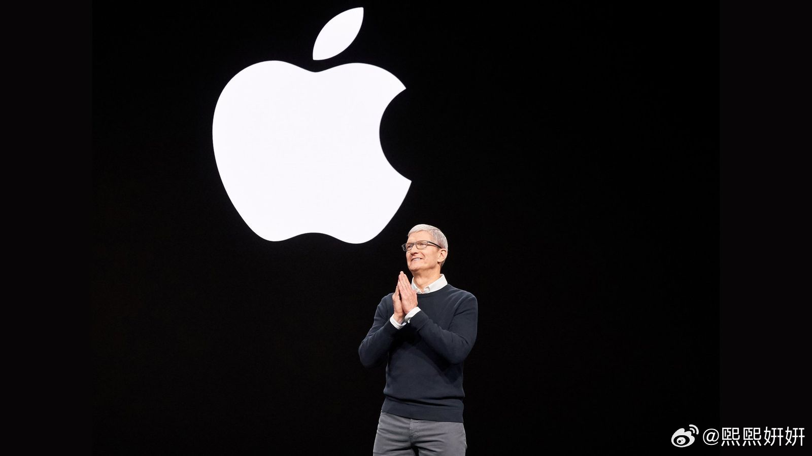 Apple首席执行官Tim Cook今日在社交媒体发文表示，委内瑞拉本周接连遭遇