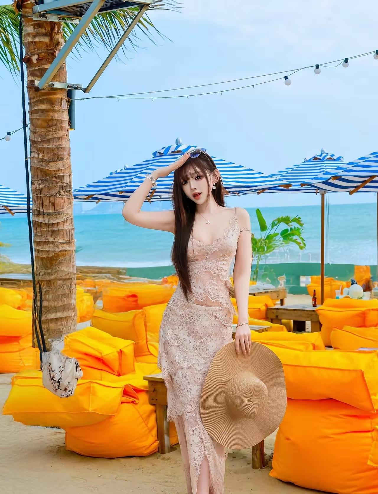 中年女人真有那么大的魅力吗? 吗分享一张最近随手拍的照片 摘下眼镜的女孩有多好看