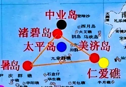 从地图上看，被菲律宾强占的中业岛必须收回，因为它的战略价值更高！而且直接威胁我们