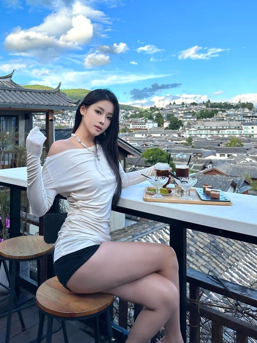 来没有天花板的地方大口呼吸氧气~  ​​​