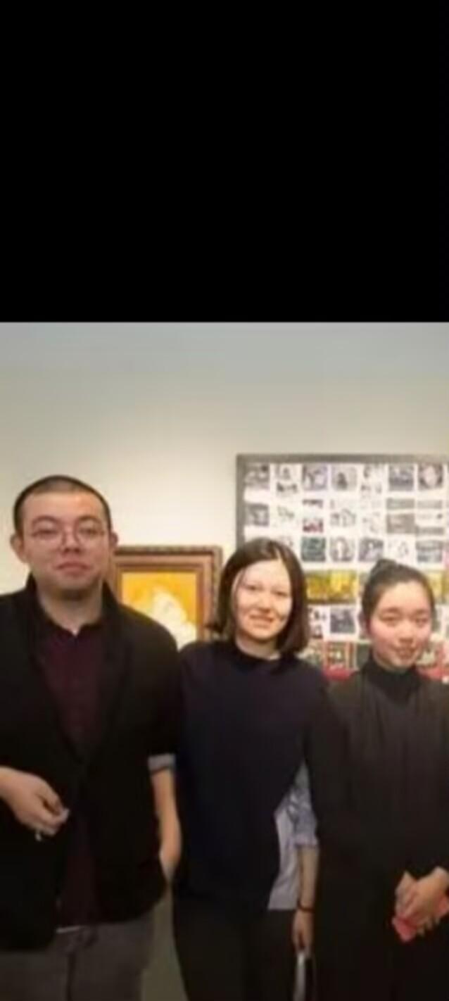 王朔晚年终于放下情爱执着，把亲情作为自己情感的核心，感情关系长期保持独居的状态，