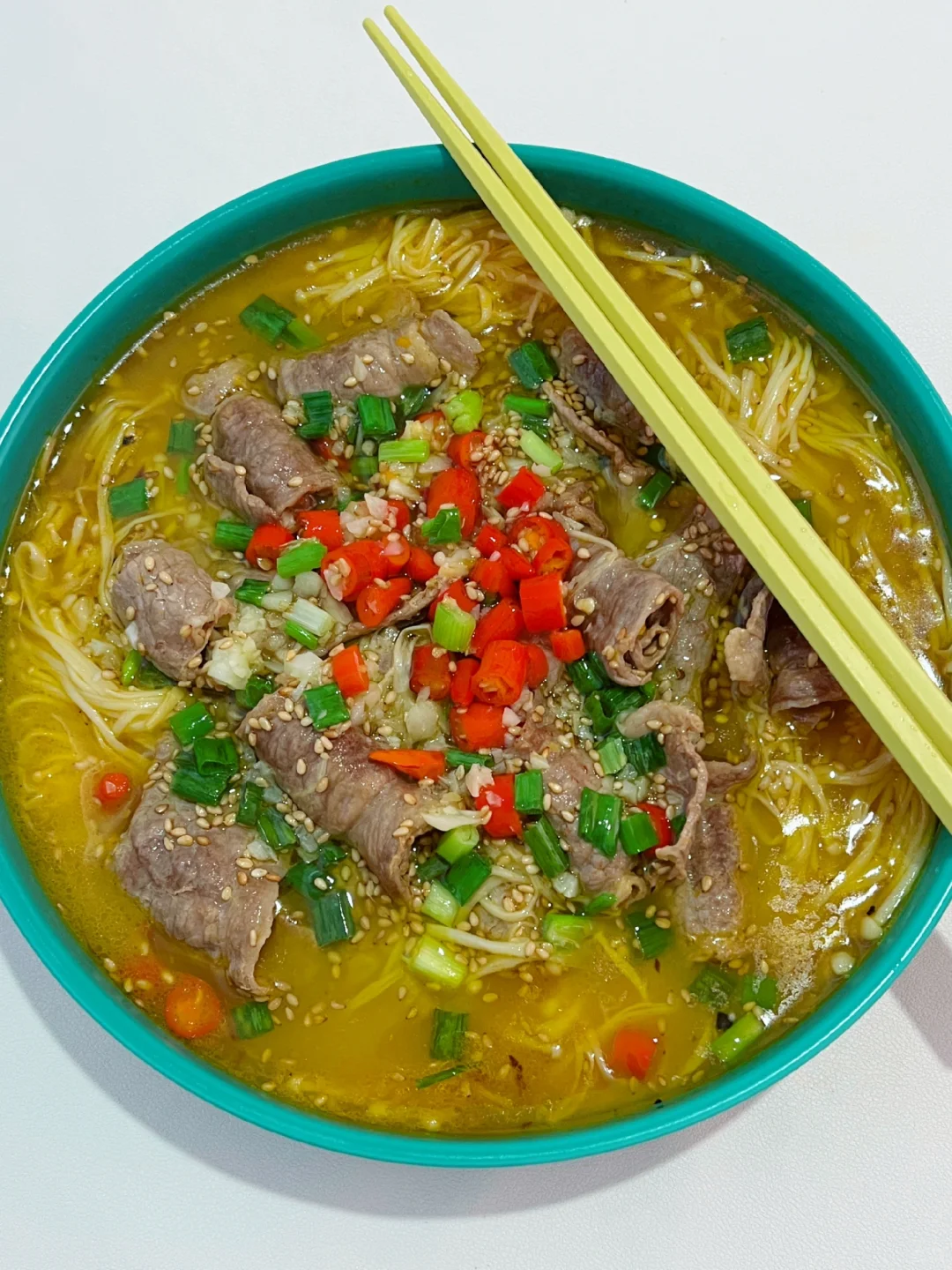 今天吃什么🥢🥢在家就能做的酸汤肥牛🍲🍲
