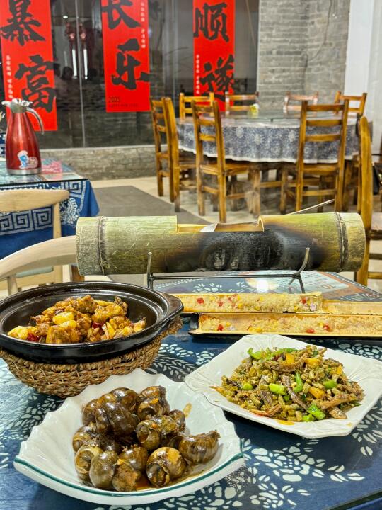 别去网红店了！来阳朔就吃这家！！