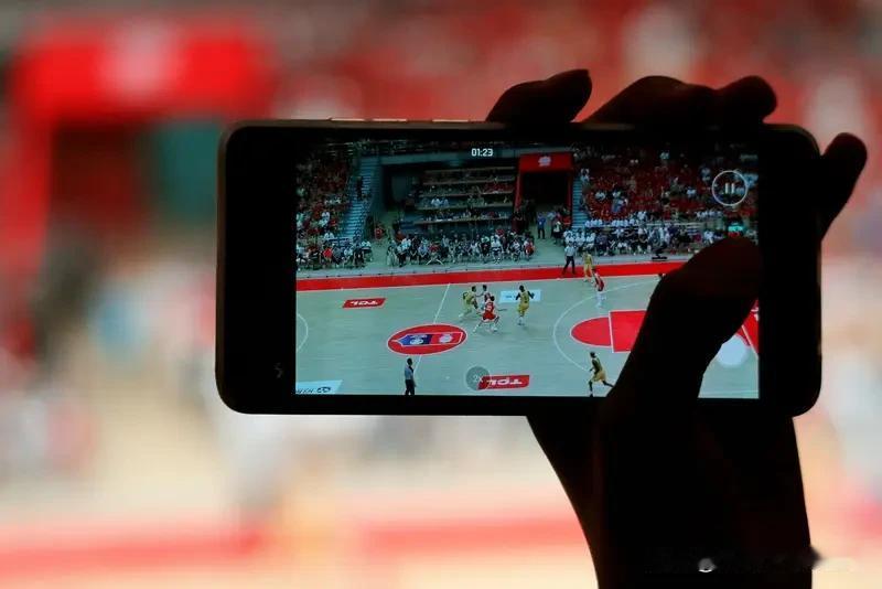 中国男篮能击败日本队吗 中国男篮能不能击败日本队？看看2025男篮亚洲杯预选赛C