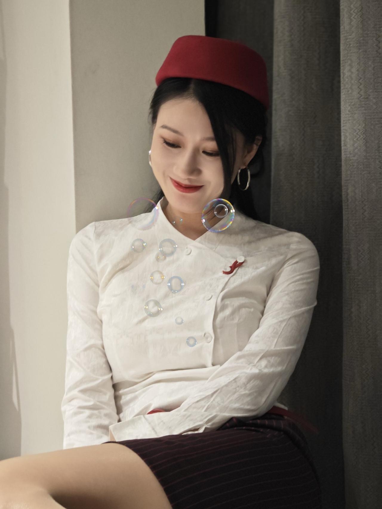 空姐 职业装 优雅永不过时 气质女神