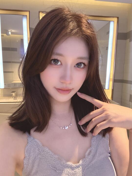 ≽^•༚• ྀི≼