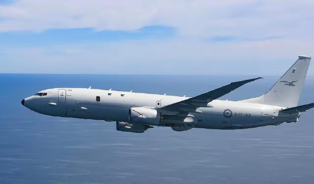 新西兰越来越猖狂了！新西兰空军一架 P-8A 反潜巡逻机，近期不顾中方多次警告，