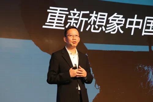 财经作家吴晓波几年前的一番言论倍受争议！他在节目中说道：“我觉得大部分人都是无用