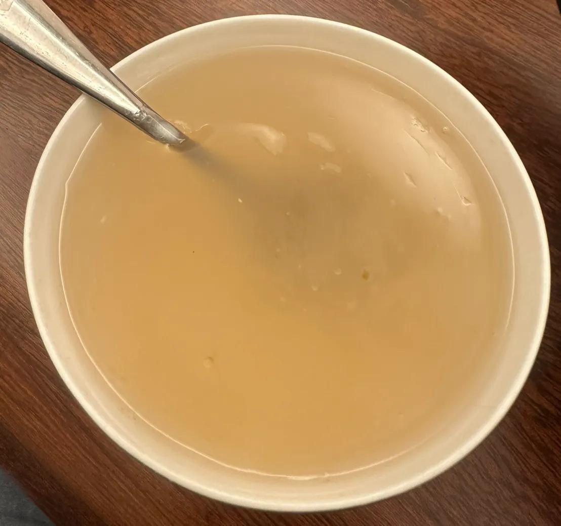 健康最重要，其他都是浮云。
昨天在电梯里碰到一位前同事，
我拍了拍肩膀跟他打招呼