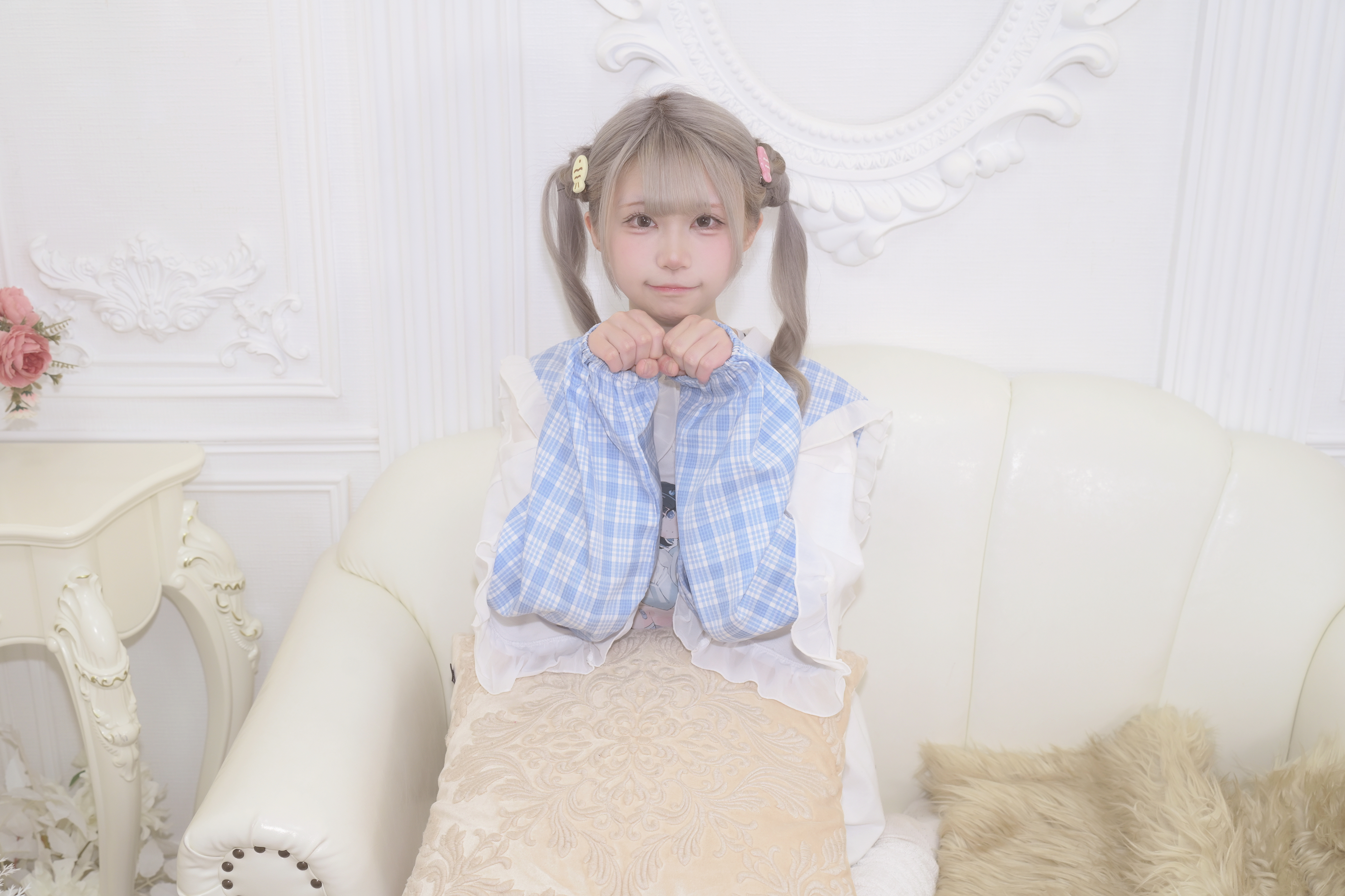 偶是兔子还是仓鼠•́ω•̀)?