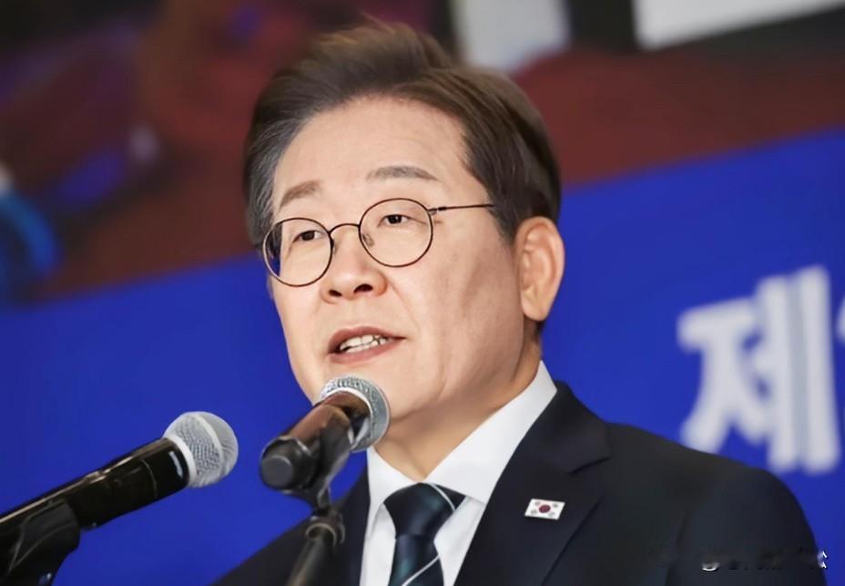 龙山和青瓦台都不是李在明最想去的地！
龙山是前任留下的，必须要结束龙山时代。青瓦