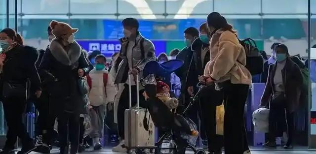 87万中国人定居日本，是当地最大的外籍群体。但一个从东京回国的朋友说了句大实话：