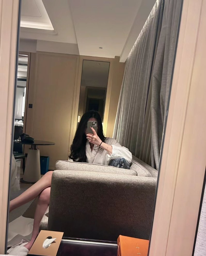 经常有人说酒会要了我的命 我只是笑笑不说话 其实我想说不是酒陪我我的命早就没了 