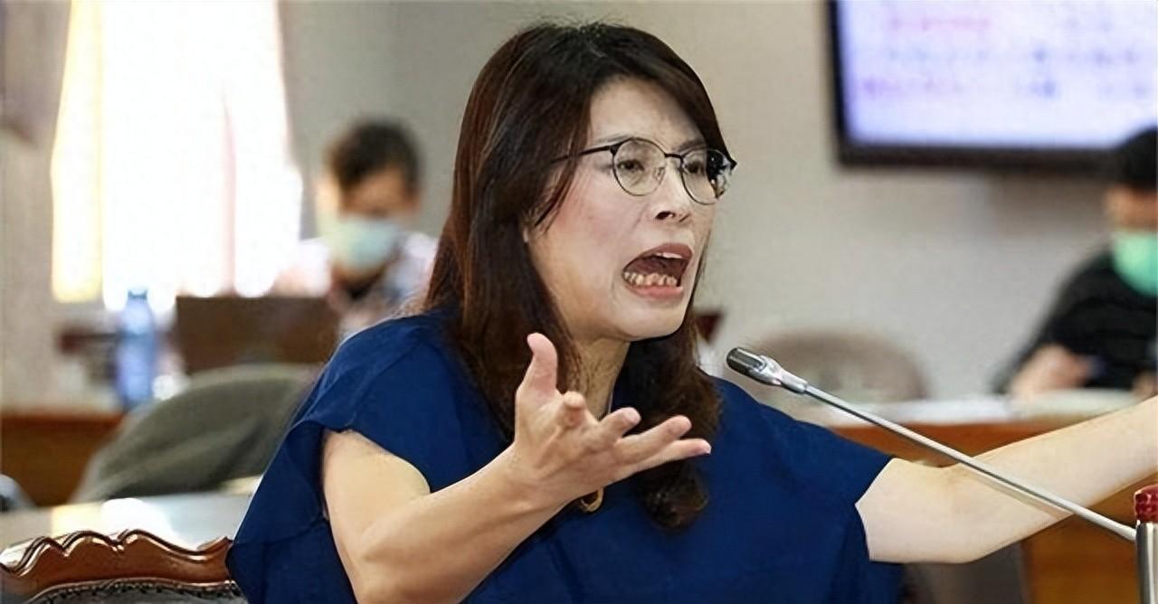 泰国打仗，没看见经济崩溃。美国打仗，没看见经济崩溃。以色列、印度也是一直在打仗，