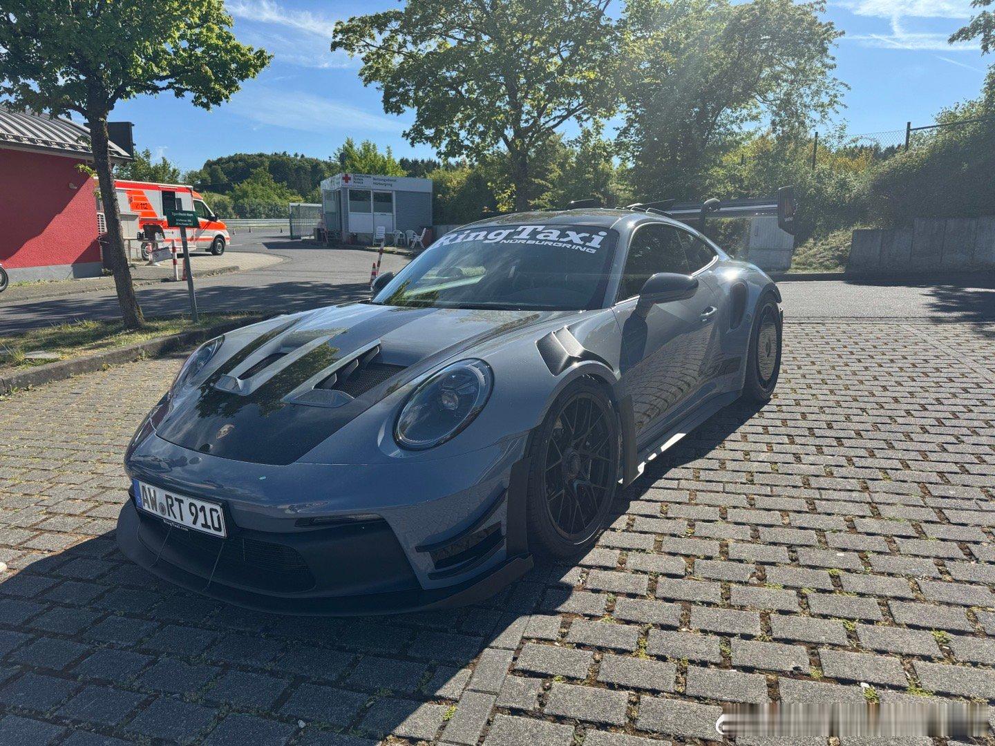 RingTaxi新车：992 GT3 RS Manthey Kit[哇]我觉得基