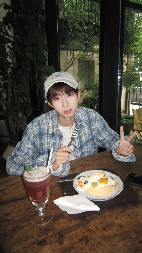 想你 想偷你的手机发我也想你