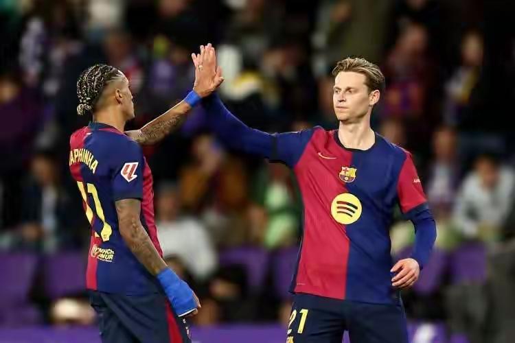 巴萨太强了，现在的皇马还真的不是巴萨的对手……！

西超杯半决赛，巴萨5-0毕尔