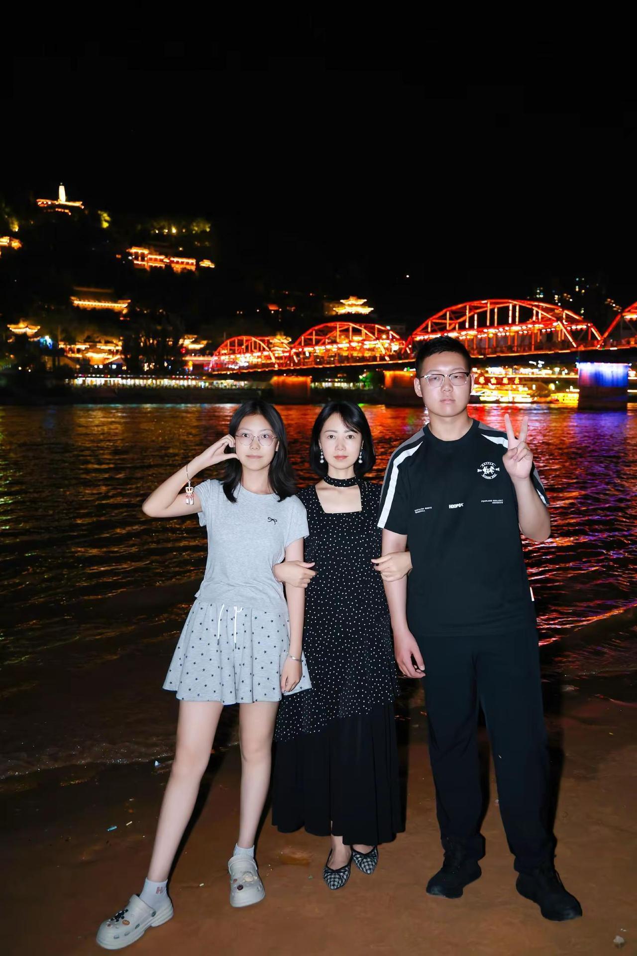 吹吹黄河边的晚风
