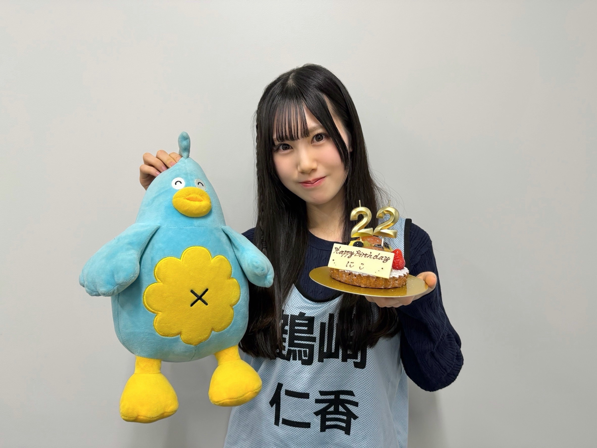 ポカ「鶴崎の誕生日と〜日向坂のデビューの日〜だぶるでおめでたい。みんなぱちぱち〜