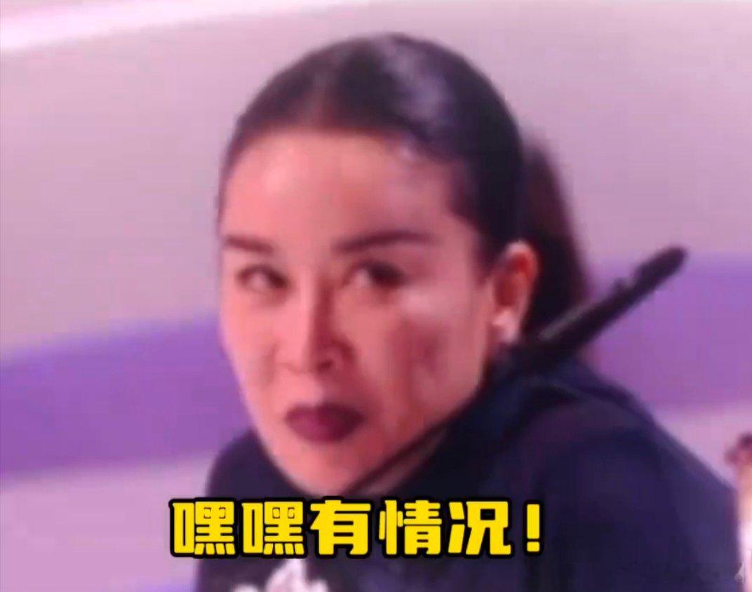 那英搞笑型人格再发力声鸣远扬 那英在《声鸣远扬》太会整活了！点评现场秒变喜剧专场