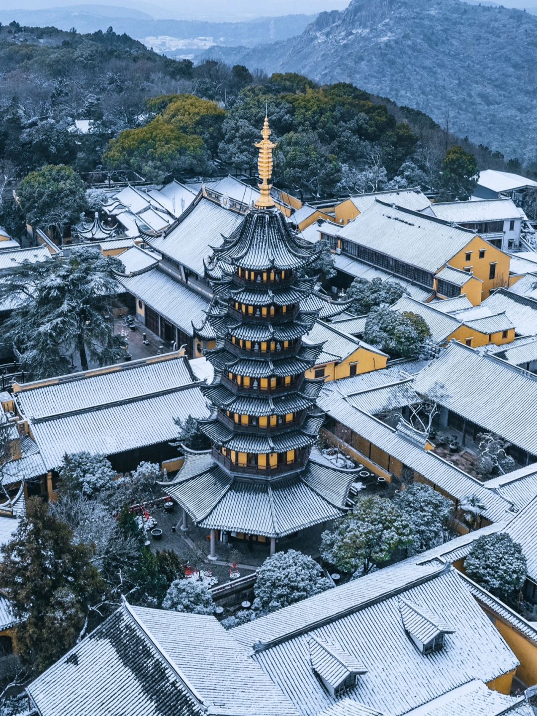 苏州初雪❄️灵岩山寺｜听雪声❄️盼永恒❄️