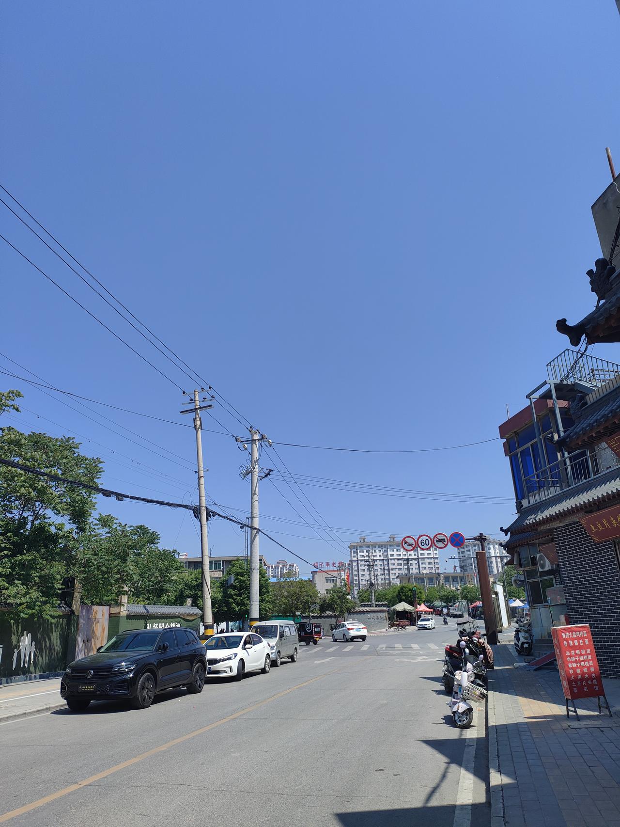 做事不需要人人都理解，做人不需要人人都喜欢
 
活了大半辈子才慢慢明白，人这一辈