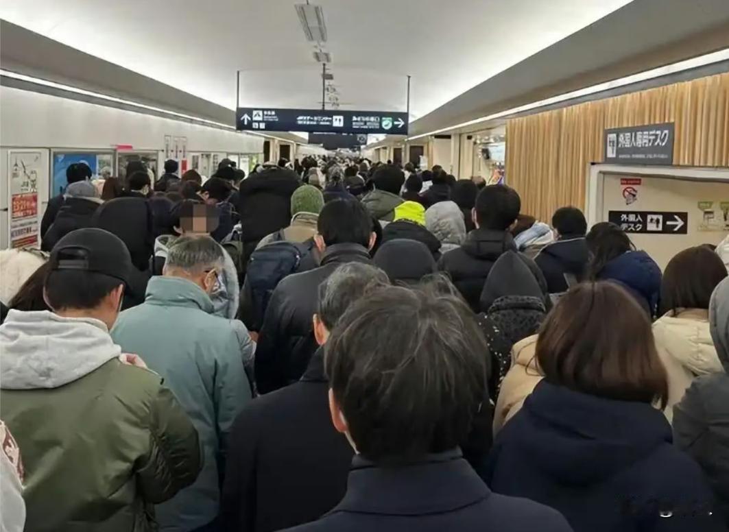 日本北海道破纪录大暴雪                            1