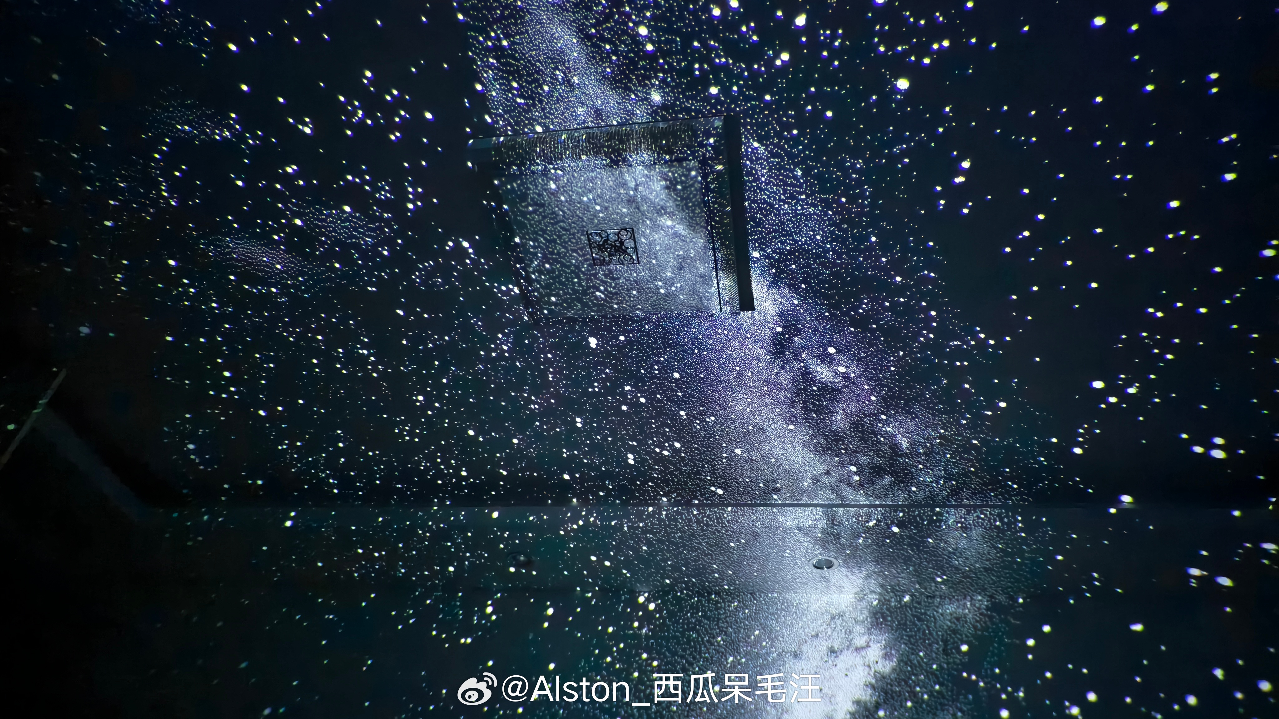 今年购入最喜欢的一款产品，自此夜晚满天星河 