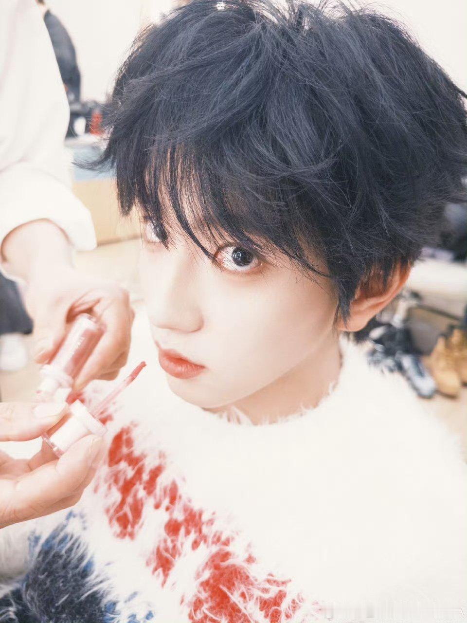 穆祉丞今天也有花絮图 穆祉丞又发花絮图了 穆祉丞今天也有花絮图！ ​​​