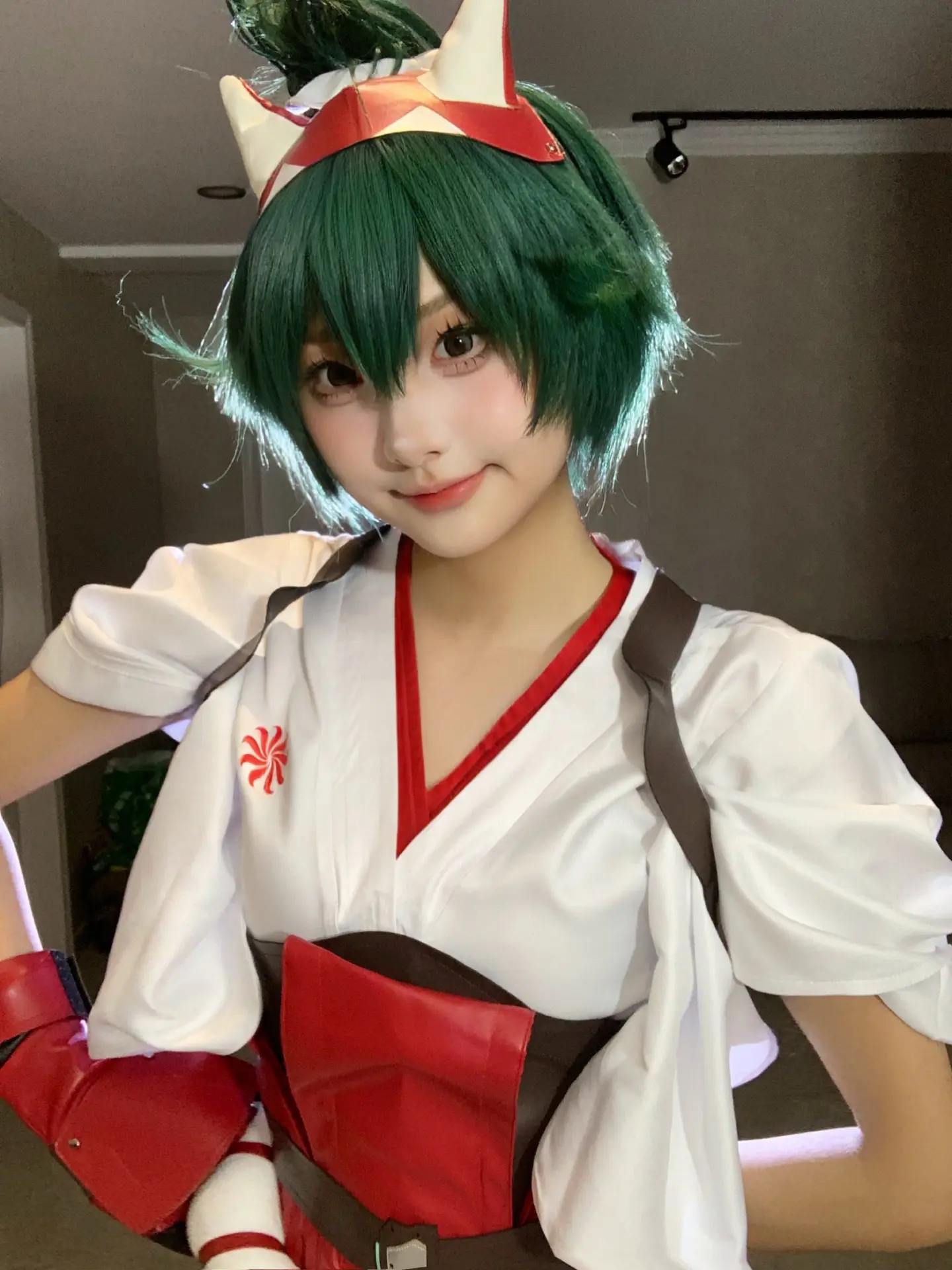扔铃铛这一块。守望先锋 雾子cos